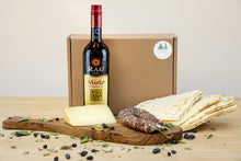Load image into Gallery viewer, Sardinian Digestivo Gift Hamper