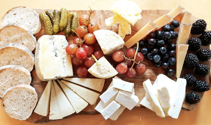 A Sardinian cheese platter for your events