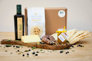 Sardinian Cheese and Salami Gift Hamper